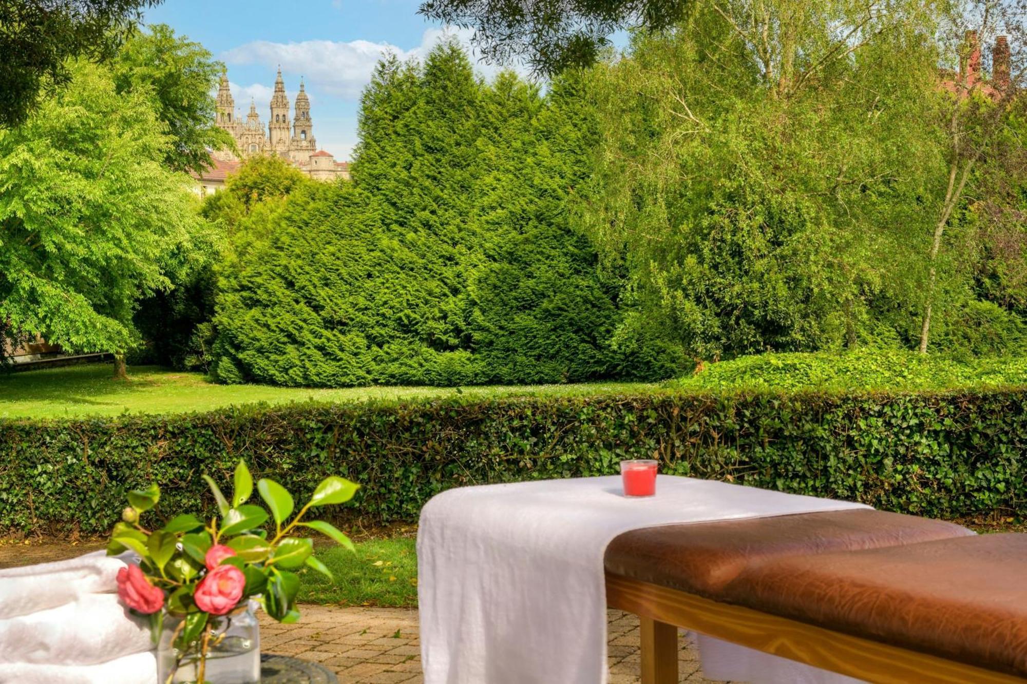 Hotel Palacio Del Carmen, Autograph Collection Сантьяго-де-Компостела Экстерьер фото The Spa at The Grove